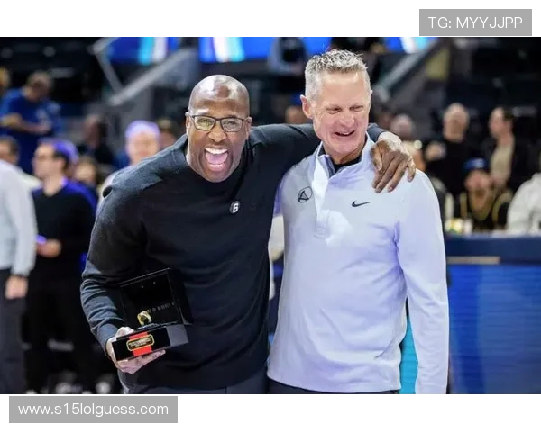 迈克布朗执教尼克斯首战迎战老东家骑士新赛季精彩开局