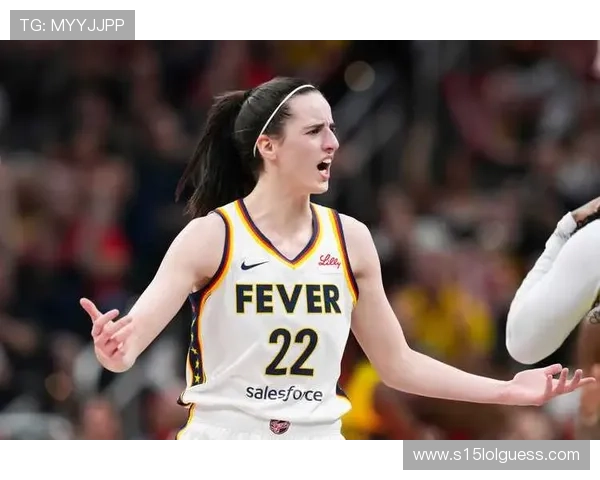 狂热加时憾负自由人，克拉克关键三分扳平未果