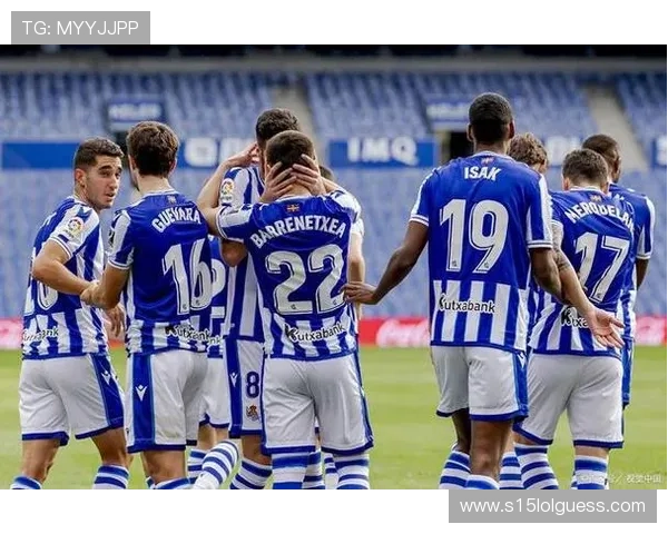 狼队对布伦特福德，保级六分战提前上演